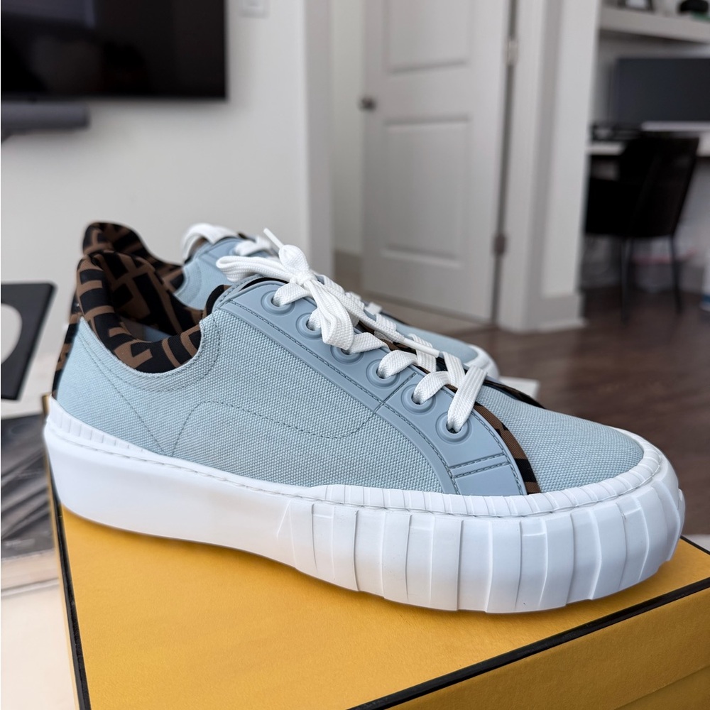 Fendi Light Blue Canvas Low-Top Sneakers with Branded Trim - Picture 2 of 5